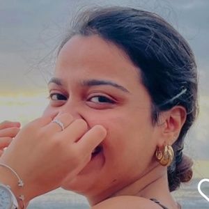 Meet your Posher, Ekta